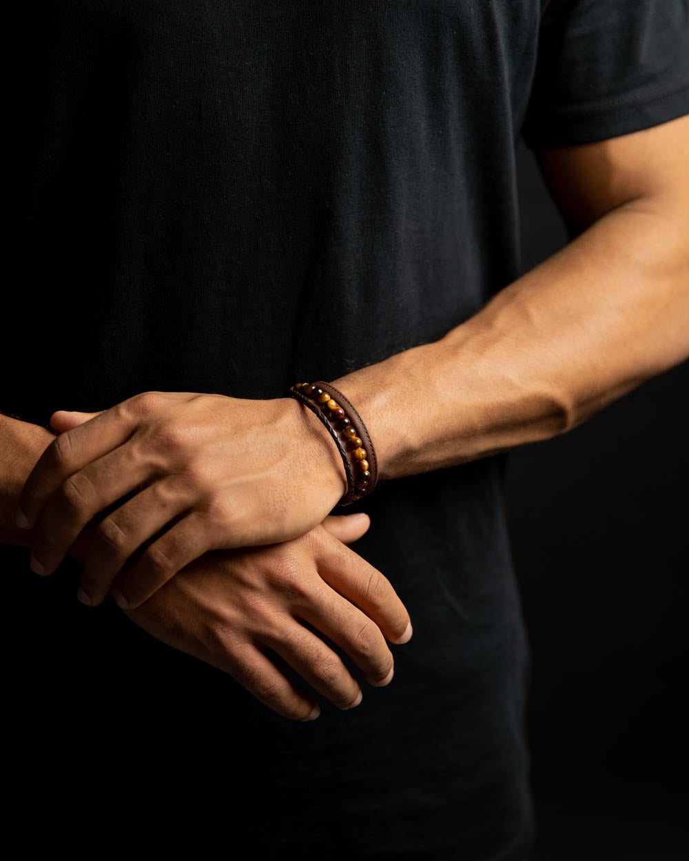 GEMENI TRIPLE BRUIN ARMBAND NAPPA LEDER MET TIJGEROOG STEEN