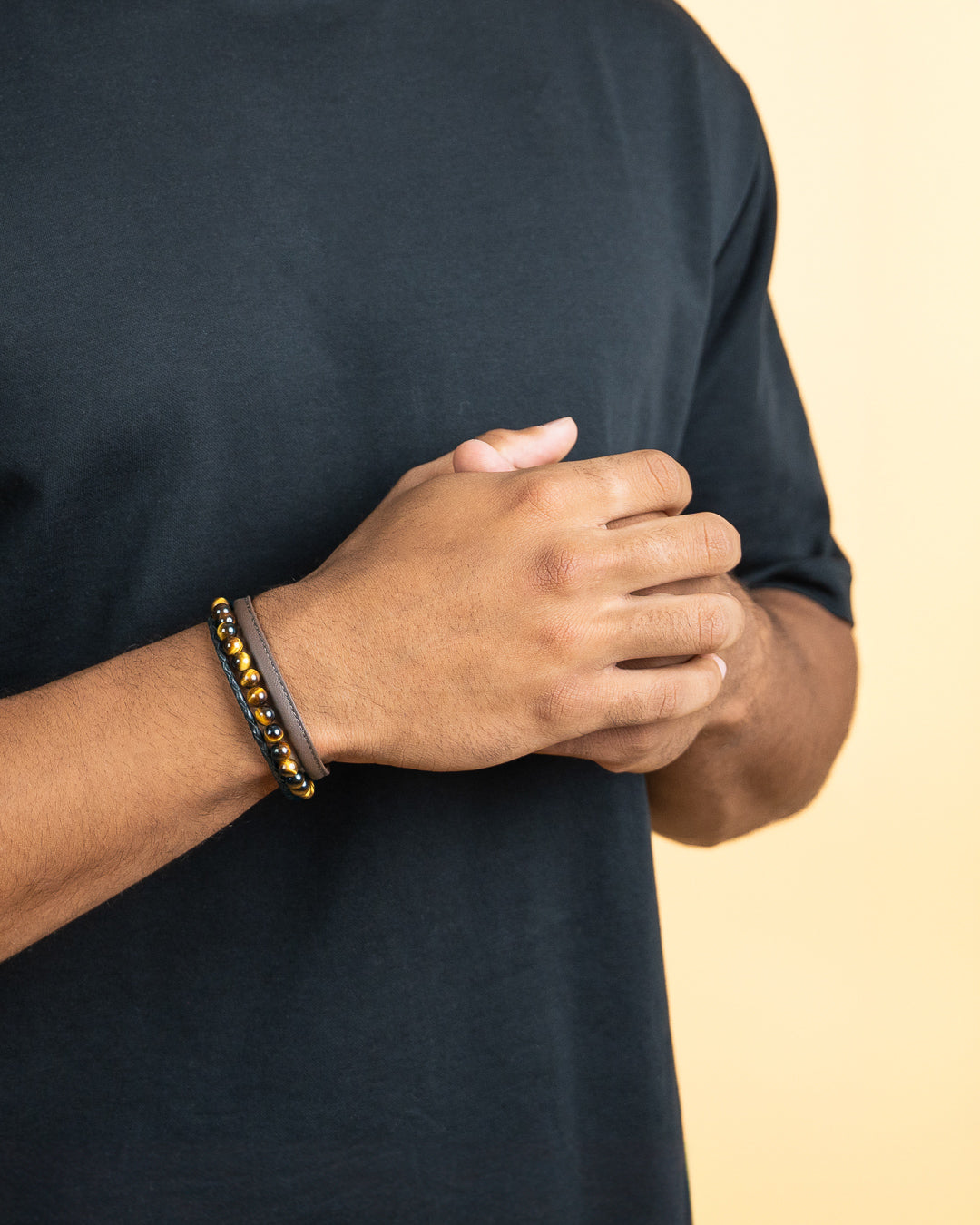 GEMENI TRIPLE BRUIN ARMBAND NAPPA LEDER MET TIJGEROOG STEEN