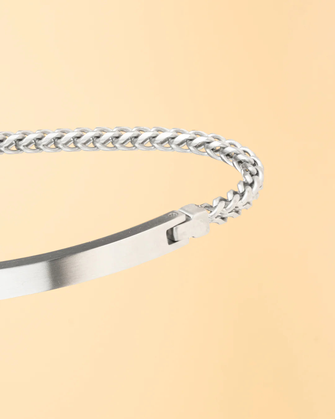 GEMENI MEMENTO 3 MM ARMBAND MET ZILVEREN AFWERKING