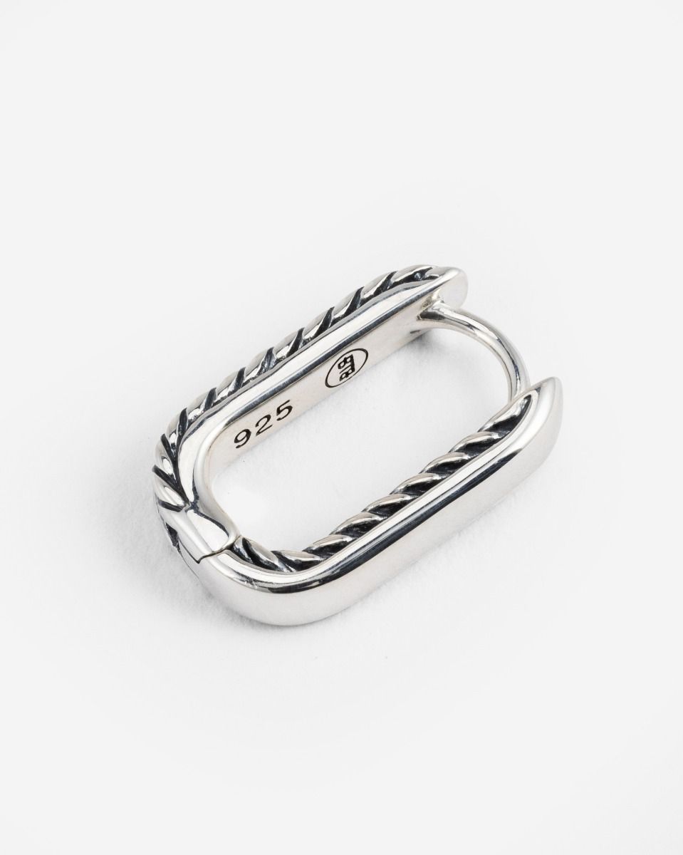 BUDDHA TO BUDDHA BARBARA OMKEERBARE HOOP ZILVER SINGLE PIECE