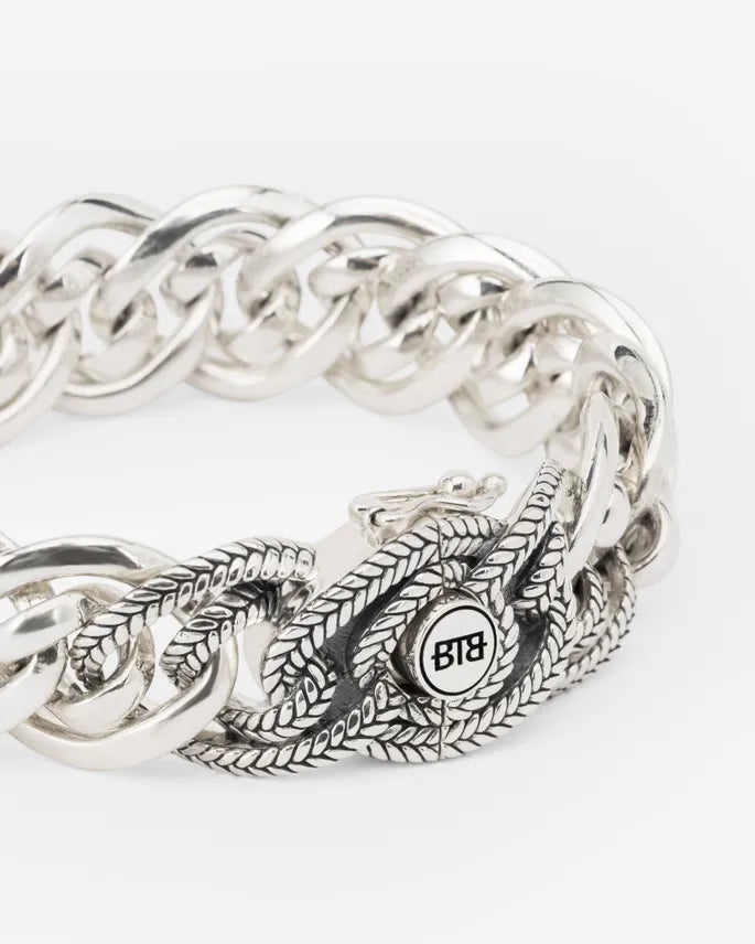 BUDDHA TO BUDDHA ARMBAND NATHALIE SMALL TEXTUUR ZILVER