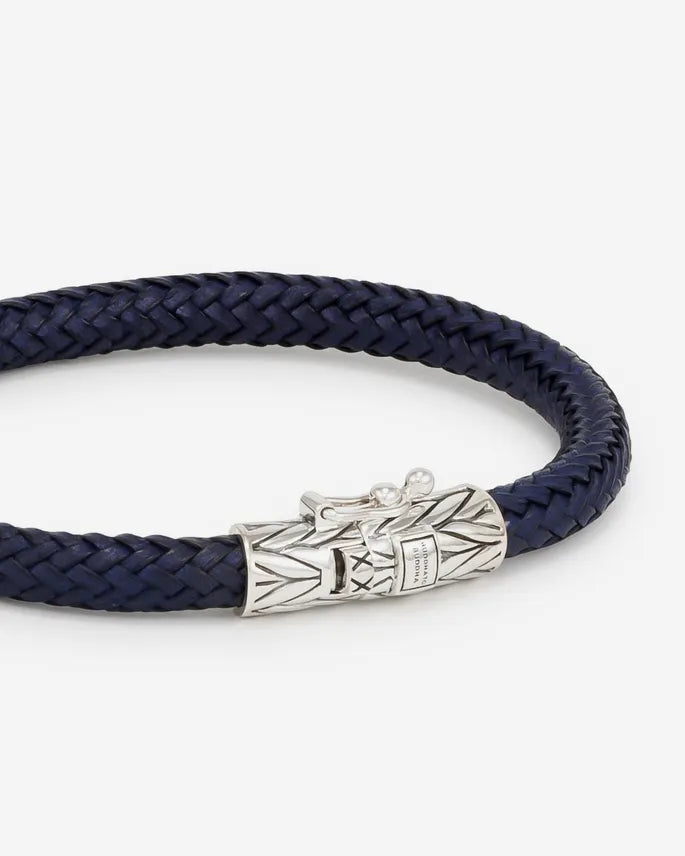 BUDDHA TO BUDDHA ELLEN LEER BLAUW
