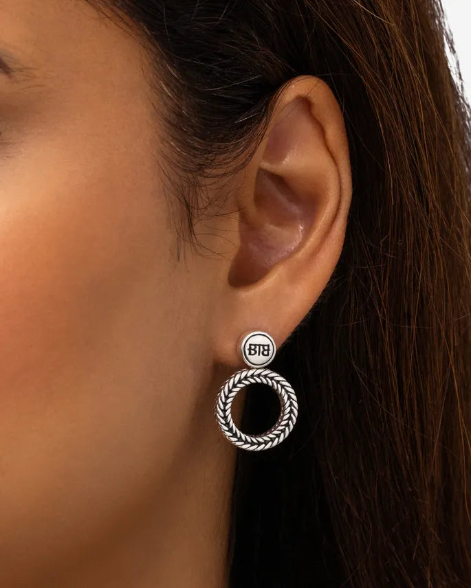 BUDDHA TO BUDDHA OORBEL BARBARA ROND ZILVER SINGLE PIECE