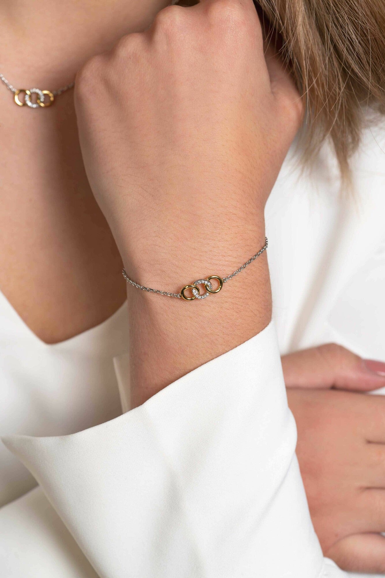 ZINZI ARMBAND 3 RONDJES ZIRCONIA VERGULD