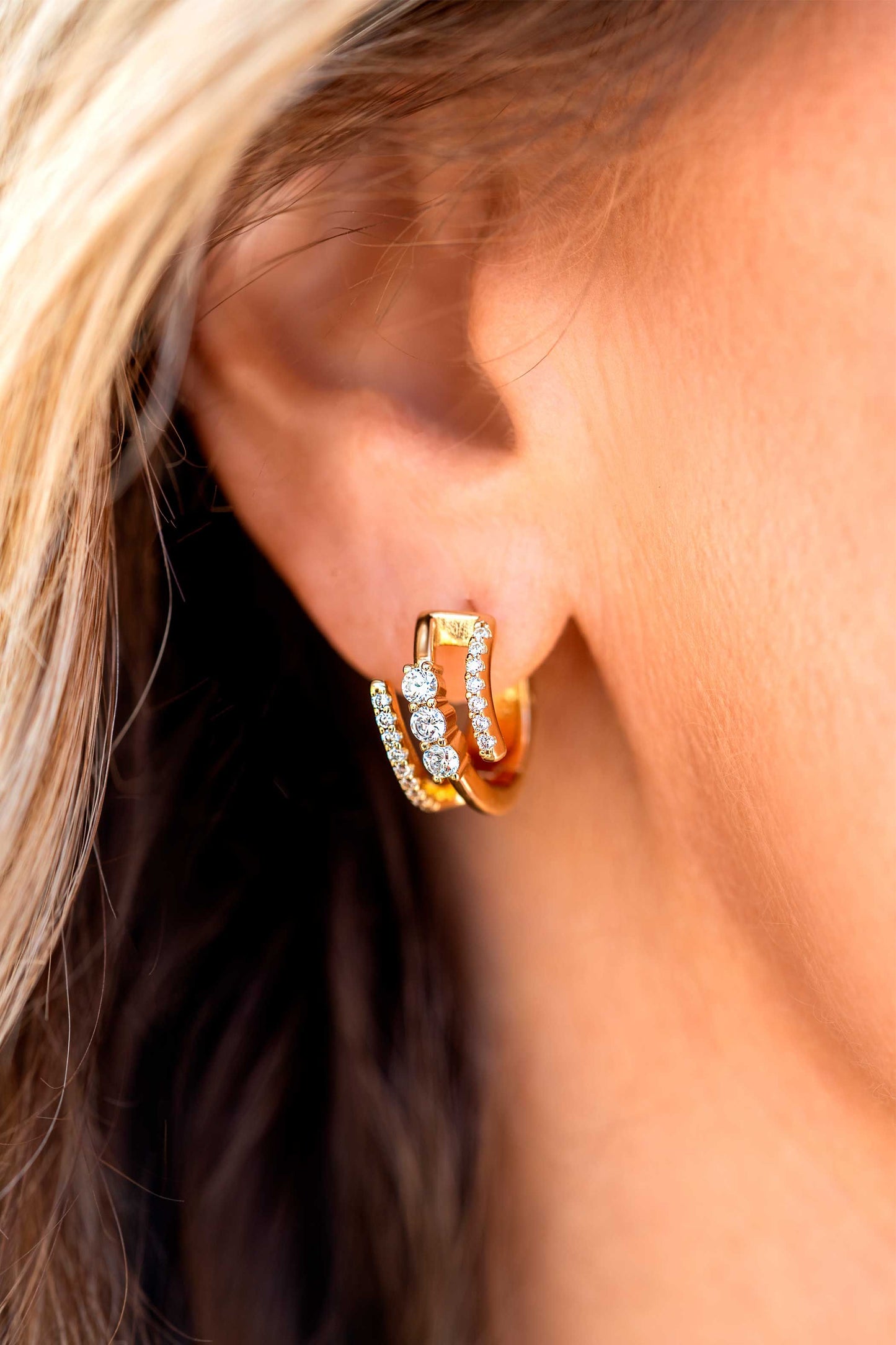 ZINZI OORSIERADEN GEEL VERGULD