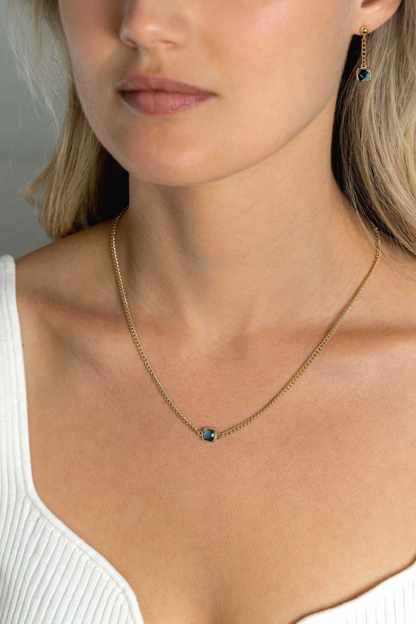 ZINZI COLLIER VERGULD BLAUWE ZIRCONIA