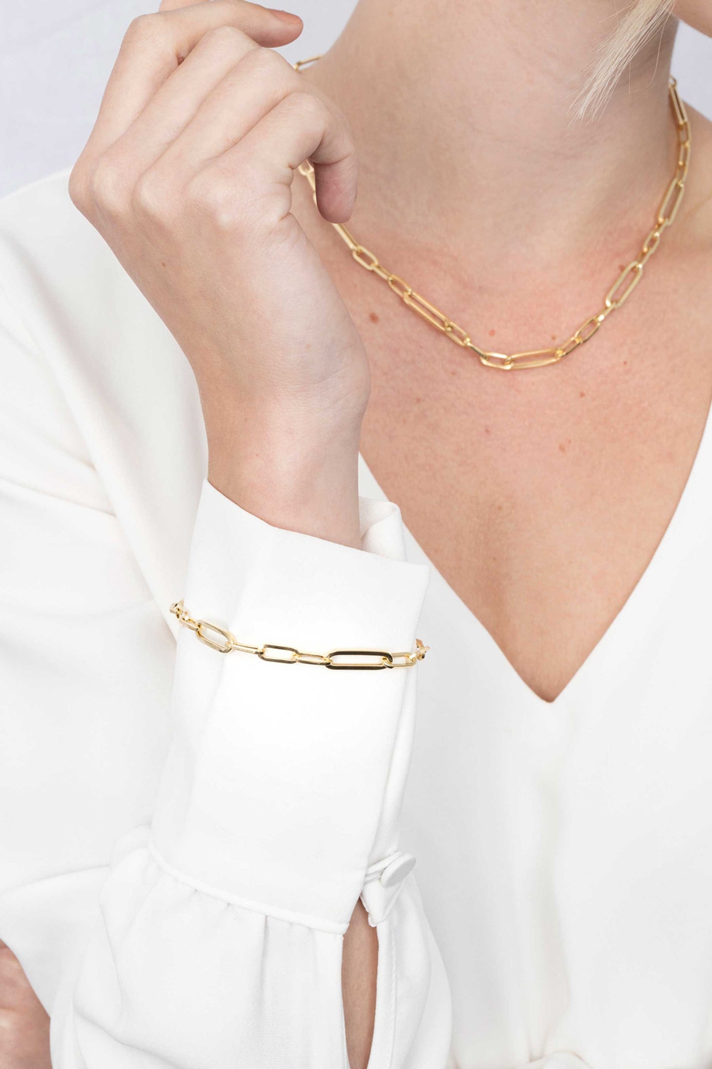 ZINZI ARMBAND GOLD PLATED OVALEN SCHAKELS 4 MM