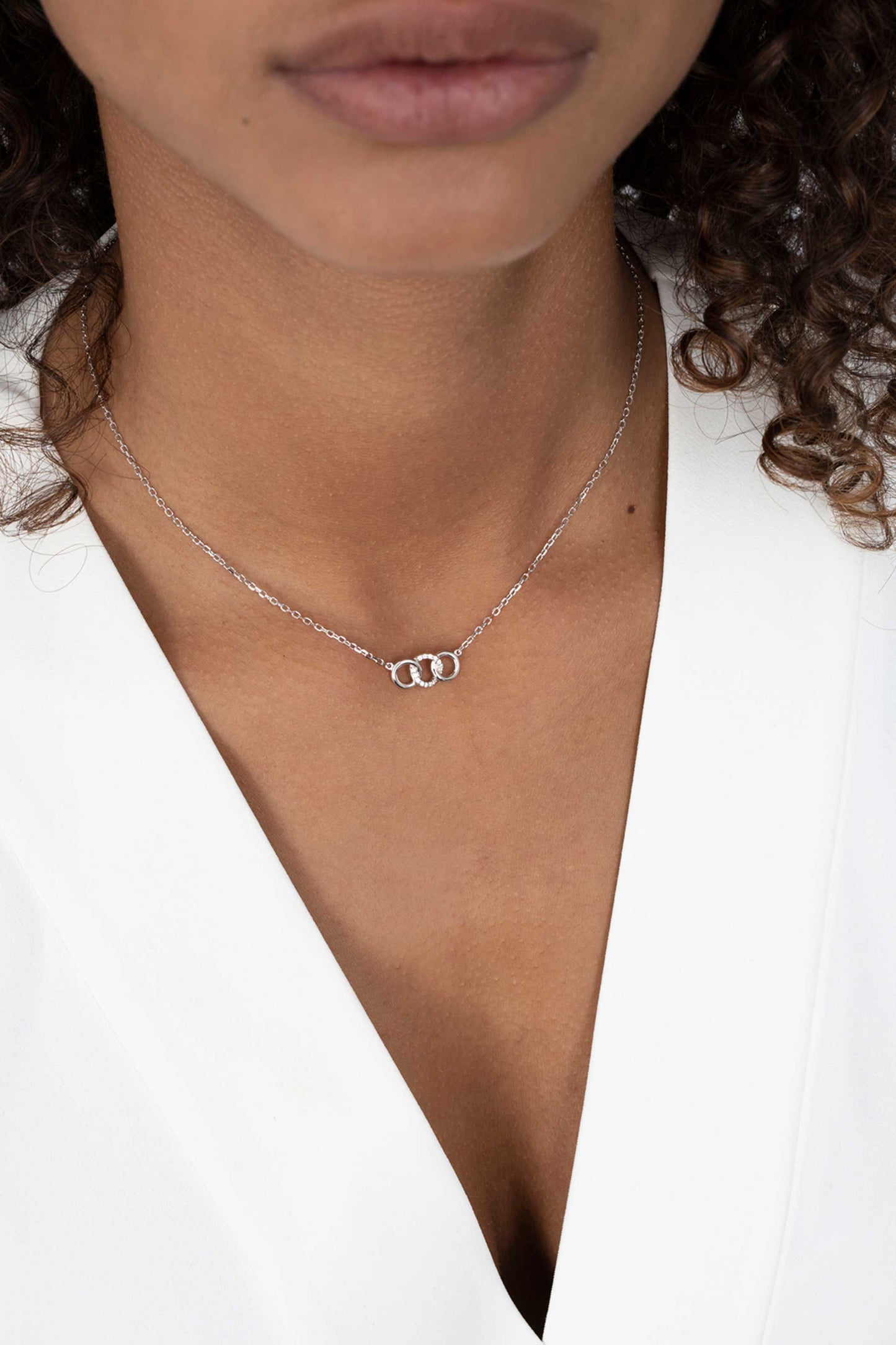 ZINZI COLLIER ZILVER 3 RONDJES ZIRCONIA 45CM