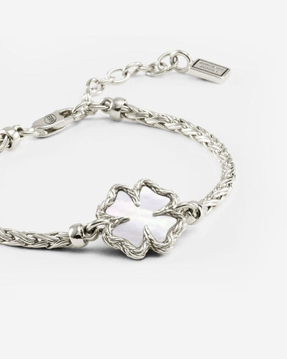 BUDDHA TO BUDDHA ARMBAND KATJA KLAVER PARELMOER ZILVER