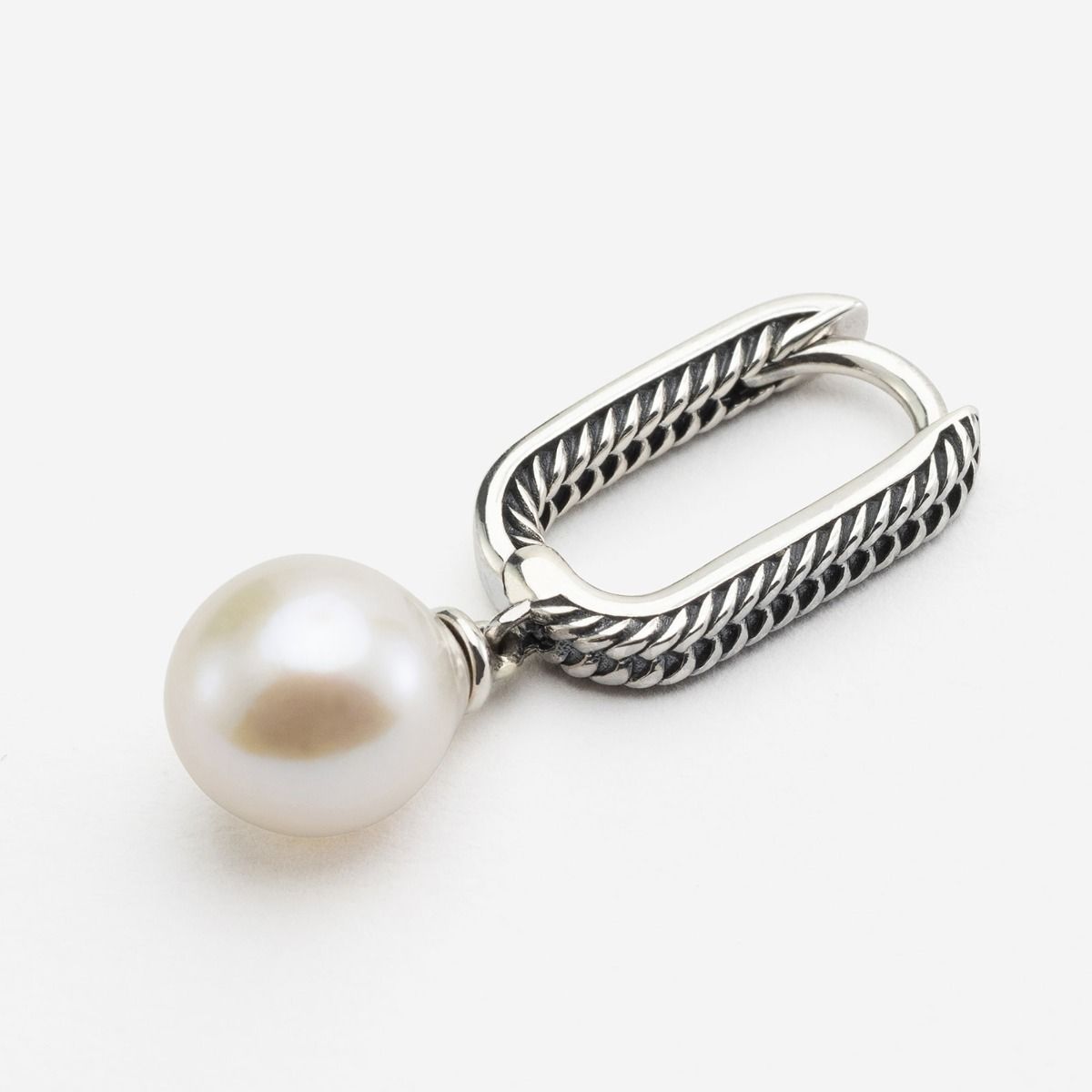 BUDDHA TO BUDDHA HOOPS CHAIN BAROK PAREL ZILVER SET