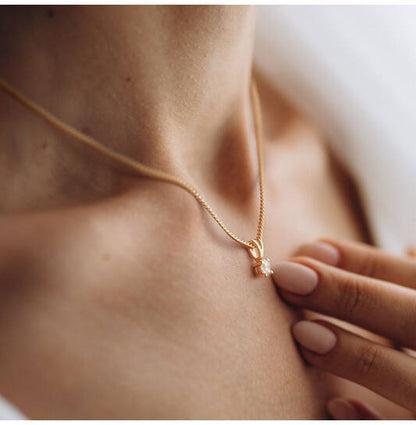 Yara Solitaire Moderne Collier – 9k goud met 0.20 ct lab-grown diamant