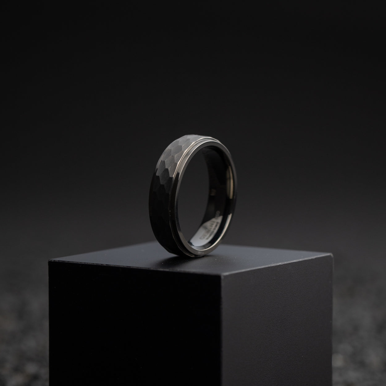 GEMINI Duplus 6mm Titanium ring with black on black finish