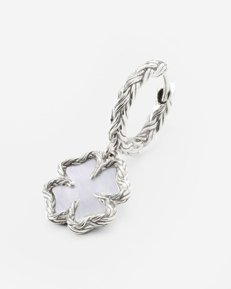 BUDDHA TO BUDDHA OORBELLEN KATJA KLAVER PARELMOER SET ZILVER