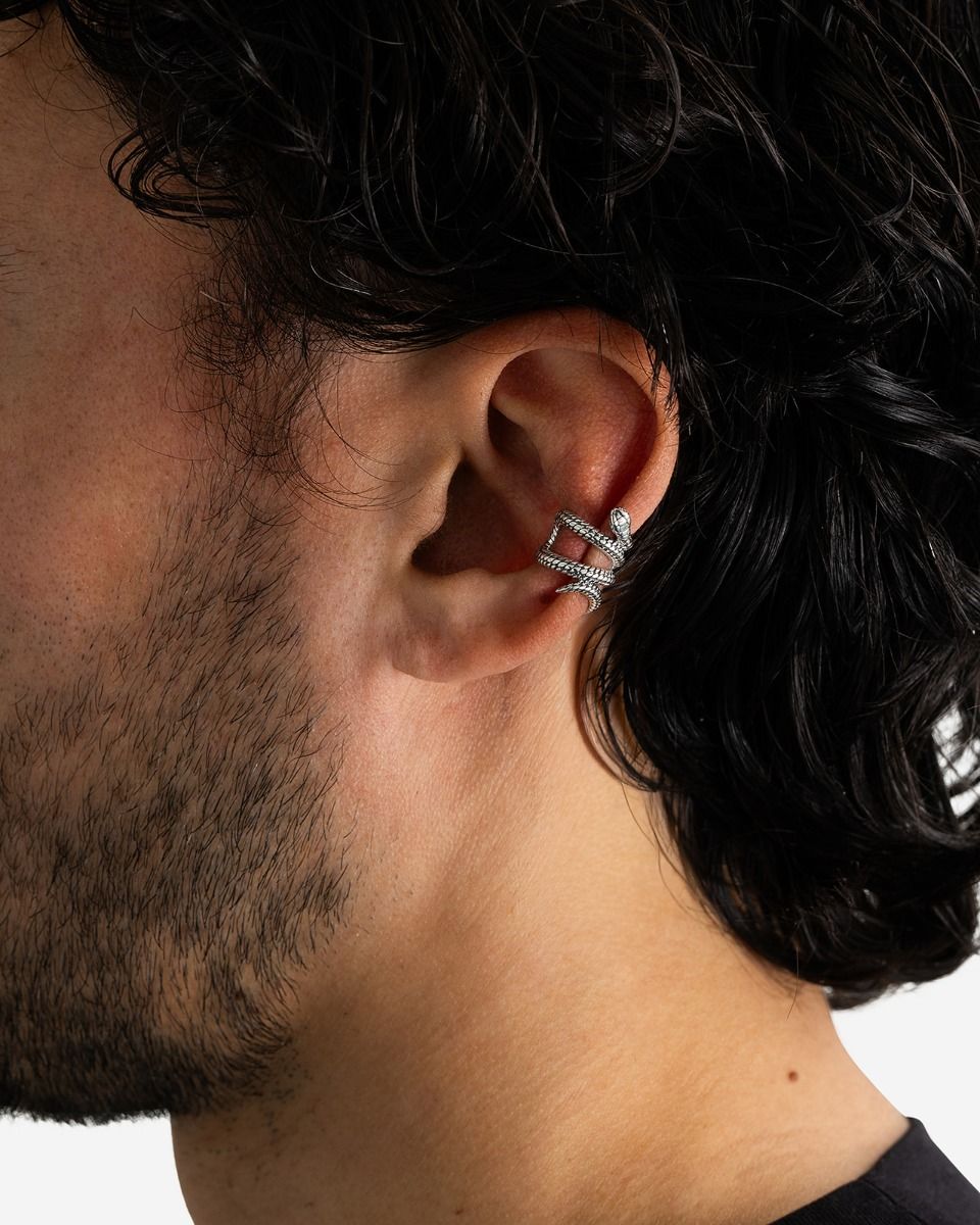 BUDDHA TO BUDDHA EARCUFF BEN SLANG ZILVER