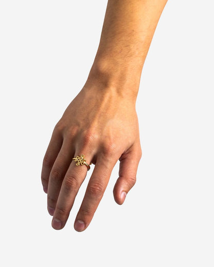 BUDDHA TO BUDDHA RING ENDLESS KNOT VERGULD