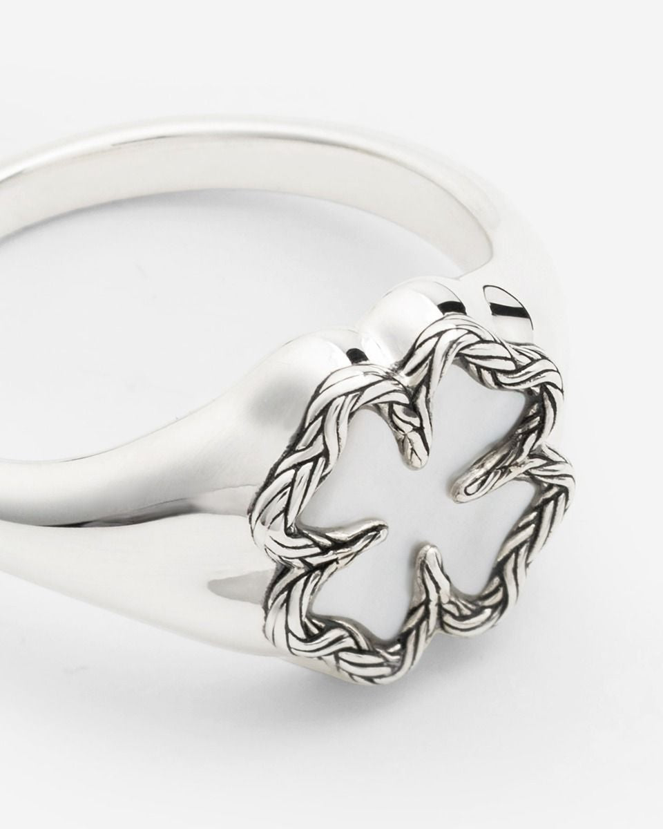 BUDDHA TO BUDDHA KATJA KLAVER ZEGELRING MOTHER OF PEARL ZILVER