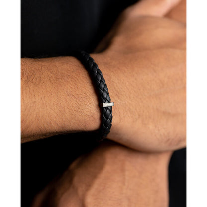 GEMINI Una Single Black Italian nappa leather bracelet with silverplated finish