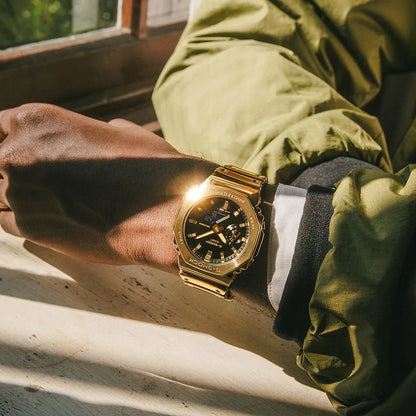 G-Shock G-Metal GM-2100YMG-9AER Classic - Fine Metallic Horloge