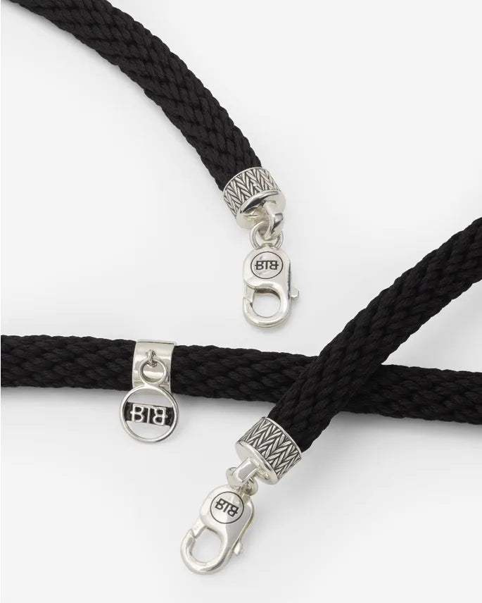 BUDDHA TO BUDDHA PHONE CORD ZILVER/ZWART