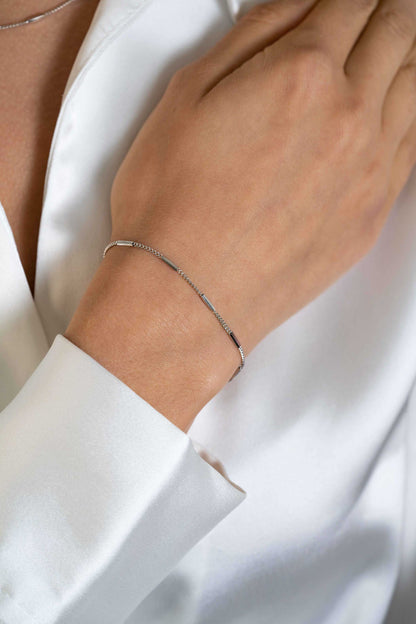 ZINZI ARMBAND ZILVER GOURMET MET STAAFJES