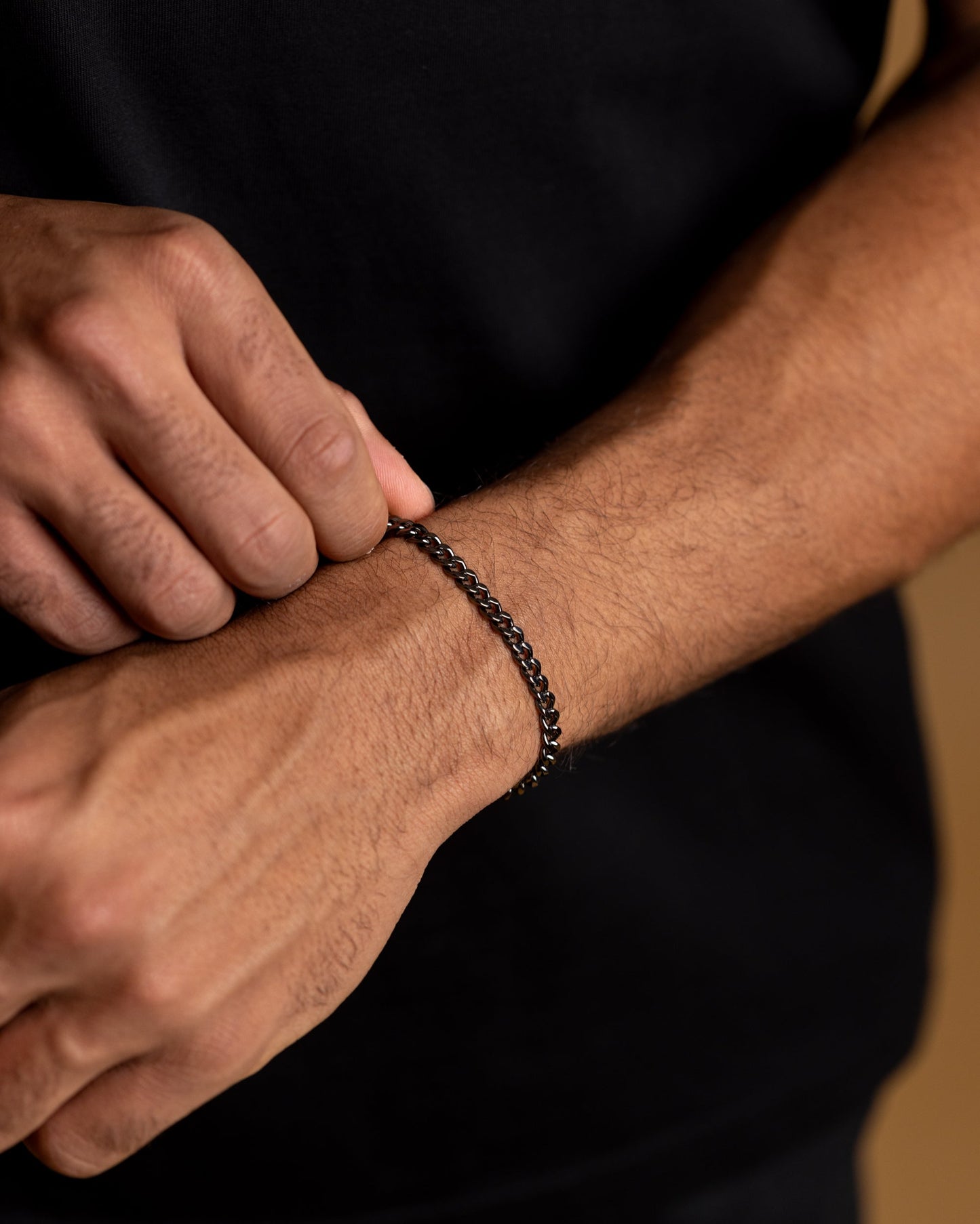 GEMINI Omnis 5mm Cuban chain bracelet with black finish