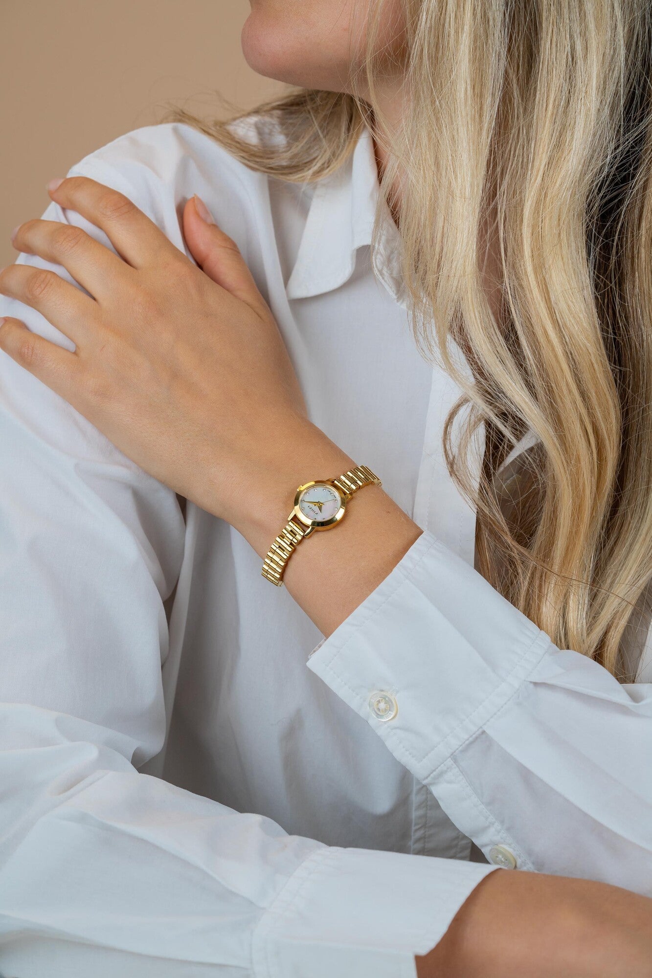 ZINZI Horloge 28MM Goudkleurig Met Zirconia’s